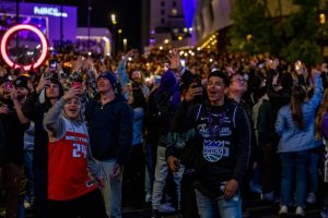 斜孭袋的魅力報告：輕鬆享受時尚生活